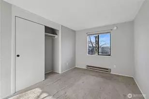2100 N 106th St, Seattle, WA 98133 - Photo 9