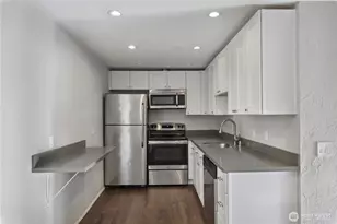 2100 N 106th St, Seattle, WA 98133 - Photo 5