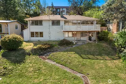 11218 35th Avenue SW, Seattle, WA 98146 - Photo 25