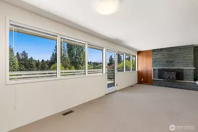 11218 35th Avenue SW, Seattle, WA 98146 - Photo 5