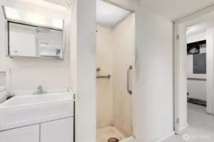 11218 35th Ave SW, Seattle, WA 98146 - Photo 21