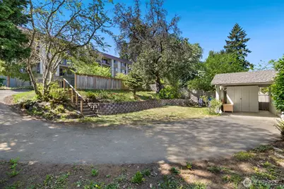 11218 35th Avenue SW, Seattle, WA 98146 - Photo 23