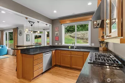 4625 Tolt River Road NE, Carnation, WA 98014 - Photo 9