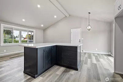 14101 10th Avenue S, Tacoma, WA 98444 - Photo 13