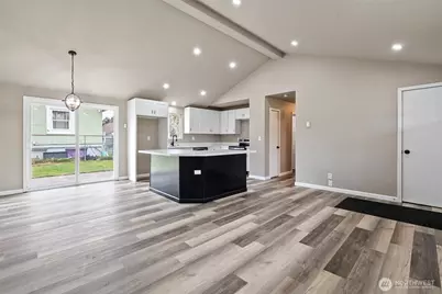 14101 10th Avenue S, Tacoma, WA 98444 - Photo 7