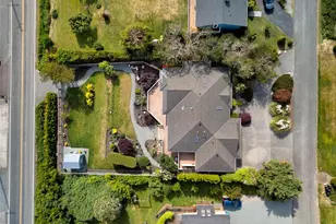 6404 Warren St, Anacortes, WA 98221 - Photo 33