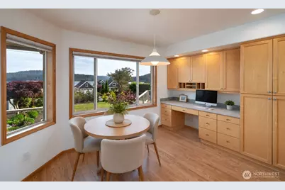 6404 Warren Street, Anacortes, WA 98221 - Photo 7