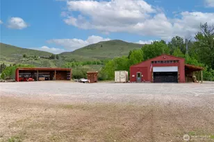 373 Rendezvous Rd, Winthrop, WA 98862 - Photo 37