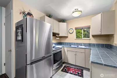 6989 Snoqualmie Place, Glacier, WA 98244 - Photo 13
