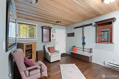 6989 Snoqualmie Place, Glacier, WA 98244 - Photo 15