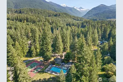6989 Snoqualmie Place, Glacier, WA 98244 - Photo 35