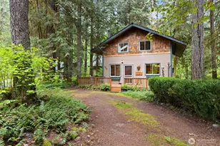 6989 Snoqualmie Pl, Glacier, WA 98244 - Photo 29