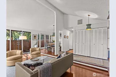 5925 NE 202nd Lane, Kenmore, WA 98208 - Photo 7