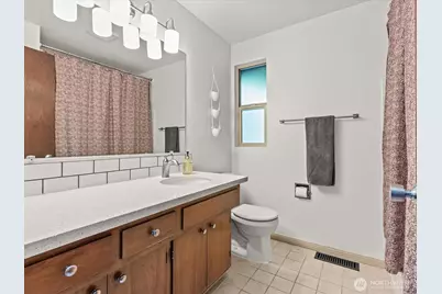 5925 NE 202nd Lane, Kenmore, WA 98208 - Photo 29
