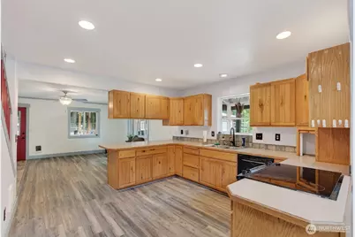10320 James Road SW, Rochester, WA 98579 - Photo 7