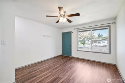 4703 Merlin Street, Longview, WA 98632 - Photo 5