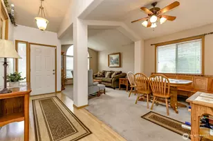 2109 22nd St SE, Puyallup, WA 98372 - Photo 3