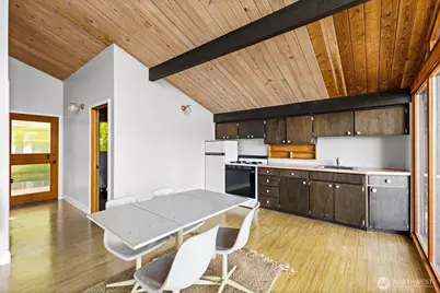 48 Eliza Island, Bellingham, WA 98226 - Photo 11
