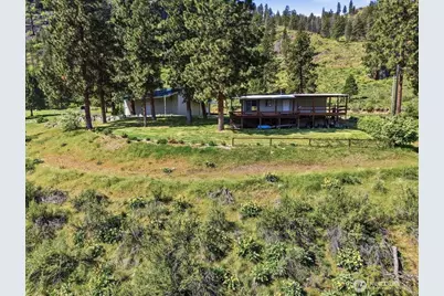170 Hania Lane, Chelan, WA 98816 - Photo 9