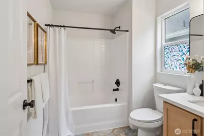 9237 NE 173rd Place, Bothell, WA 98011 - Photo 15