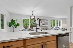 9237 NE 173rd Pl, Bothell, WA 98011 - Photo 7