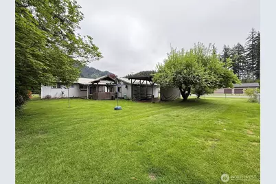 1123 Tilton Way, Morton, WA 98356 - Photo 5