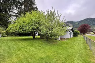 1123 Tilton Way, Morton, WA 98356 - Photo 9
