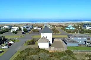 1140 Ocean Shores Blvd SW, Ocean Shores, WA 98569 - Photo 39