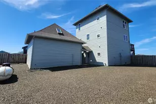 1140 Ocean Shores Blvd SW, Ocean Shores, WA 98569 - Photo 37