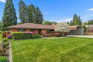 1909 Springwater Ave, Wenatchee, WA 98801 - Photo 1