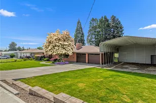1909 Springwater Ave, Wenatchee, WA 98801 - Photo 3