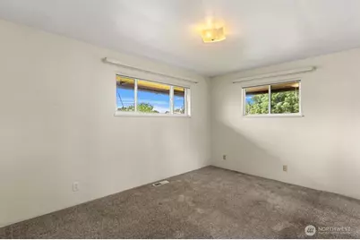 1909 Springwater Avenue, Wenatchee, WA 98801 - Photo 15