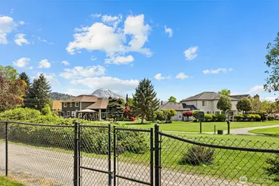 14502 148th Street E, Orting, WA 98360 - Photo 3