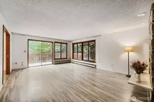 10412 SE 219th St, Kent, WA 98031 - Photo 5