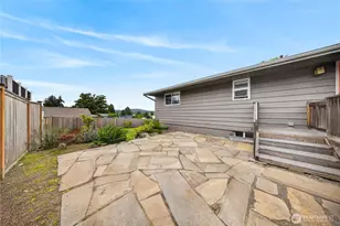 3918 S Ave, Anacortes, WA 98221 - Photo 25