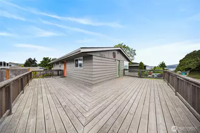3918 S Avenue, Anacortes, WA 98221 - Photo 23