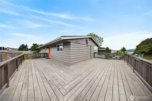3918 S Ave, Anacortes, WA 98221 - Photo 23