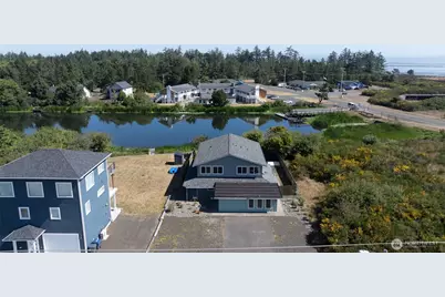 1042 Point Brown Avenue SE #A & B, Ocean Shores, WA 98569 - Photo 1
