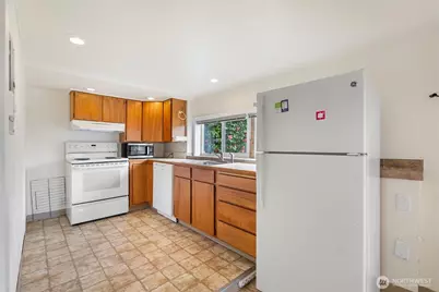 16411 10th Avenue SW, Burien, WA 98166 - Photo 23