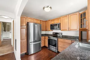 16411 10th Ave SW, Burien, WA 98166 - Photo 7