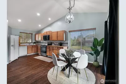 28123 230 Avenue SE, Maple Valley, WA 98038 - Photo 7