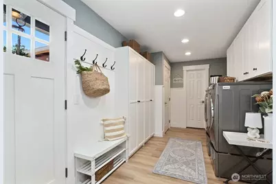 19828 SE 8th Street, Sammamish, WA 98074 - Photo 27