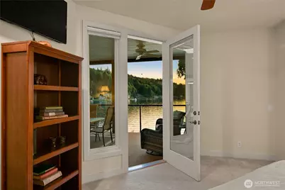 21 Strawberry Point Road, Bellingham, WA 98229 - Photo 19