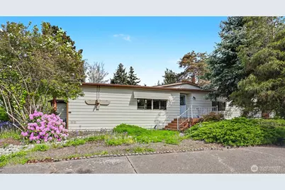 23809 Lake Drive E, Bothell, WA 98021 - Photo 1