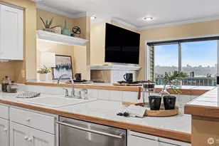 3420 Burke N, Seattle, WA 98103 - Photo 13