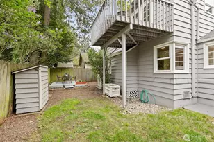 1711 NE 113th St, Seattle, WA 98125 - Photo 27