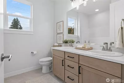 245 Eminence Avenue, Winlock, WA 98056 - Photo 5