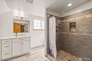 230 W 14th St, Port Angeles, WA 98362 - Photo 21