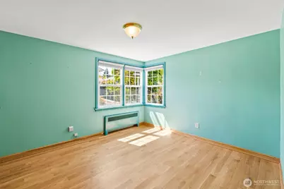230 W 14th Street, Port Angeles, WA 98362 - Photo 17