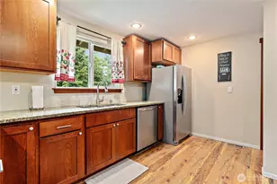 15902 Woodland Ave E, Puyallup, WA 98375 - Photo 9